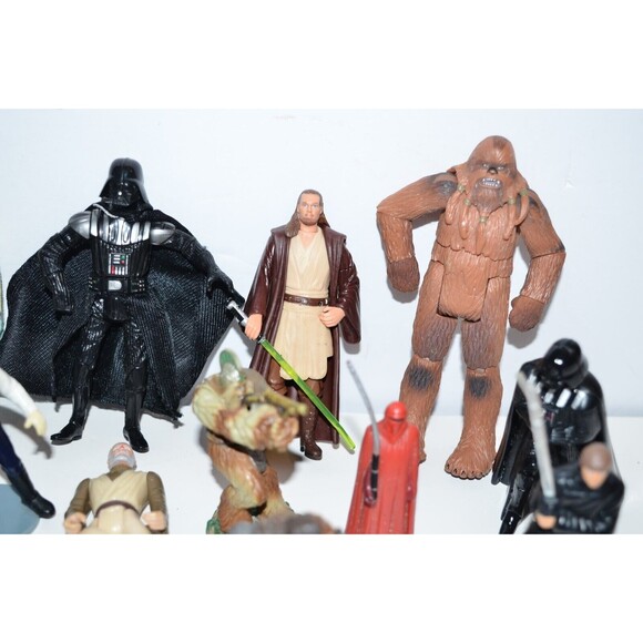 Star Wars Figures Action Figures etc... Huge Lot lunchbox - Picture 10 of 14